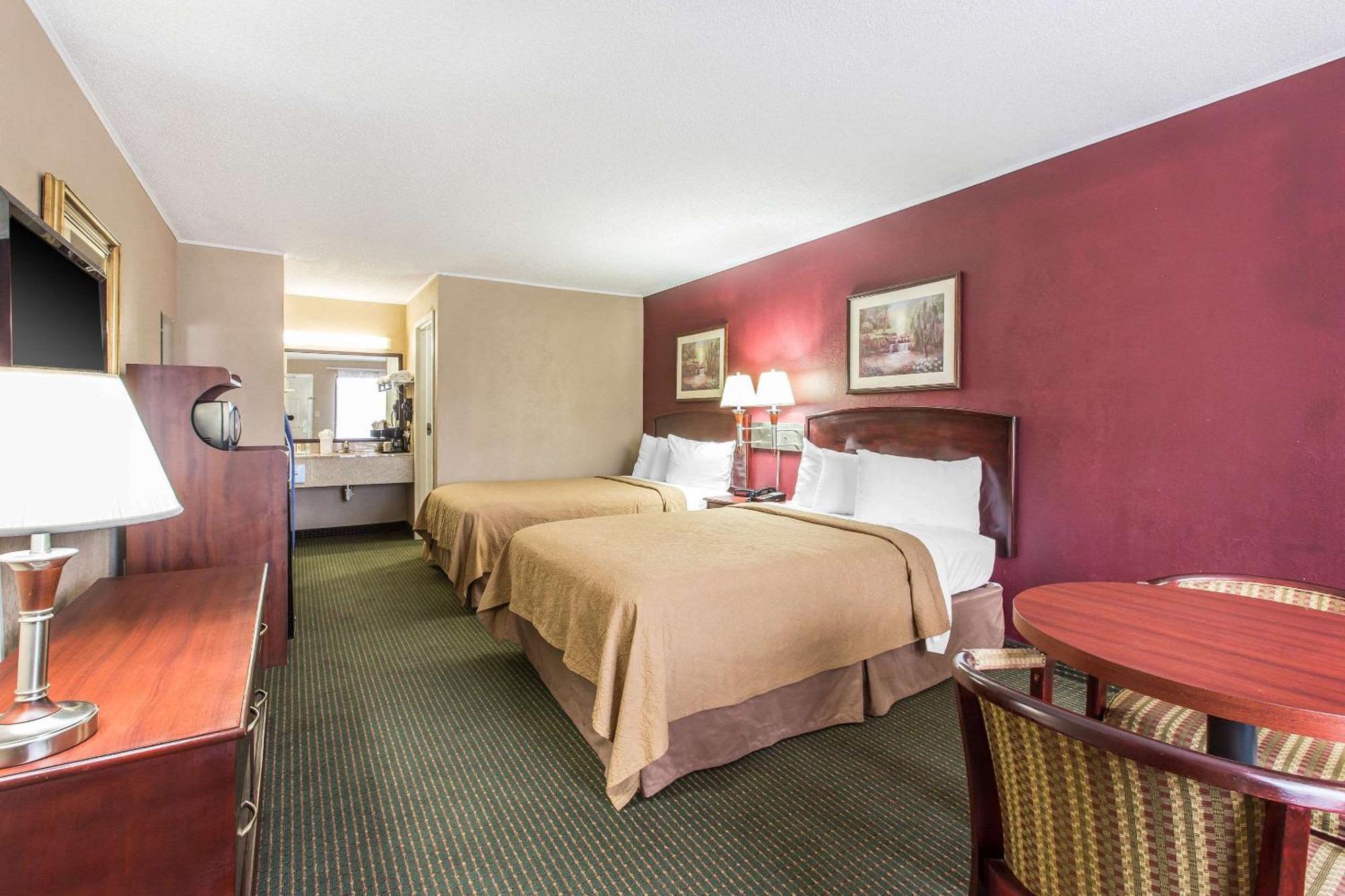 Quality Inn Tifton Exterior photo