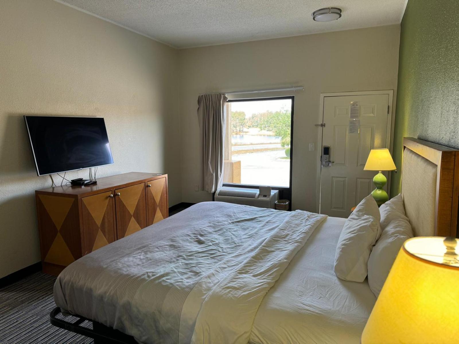 Quality Inn Tifton Exterior photo