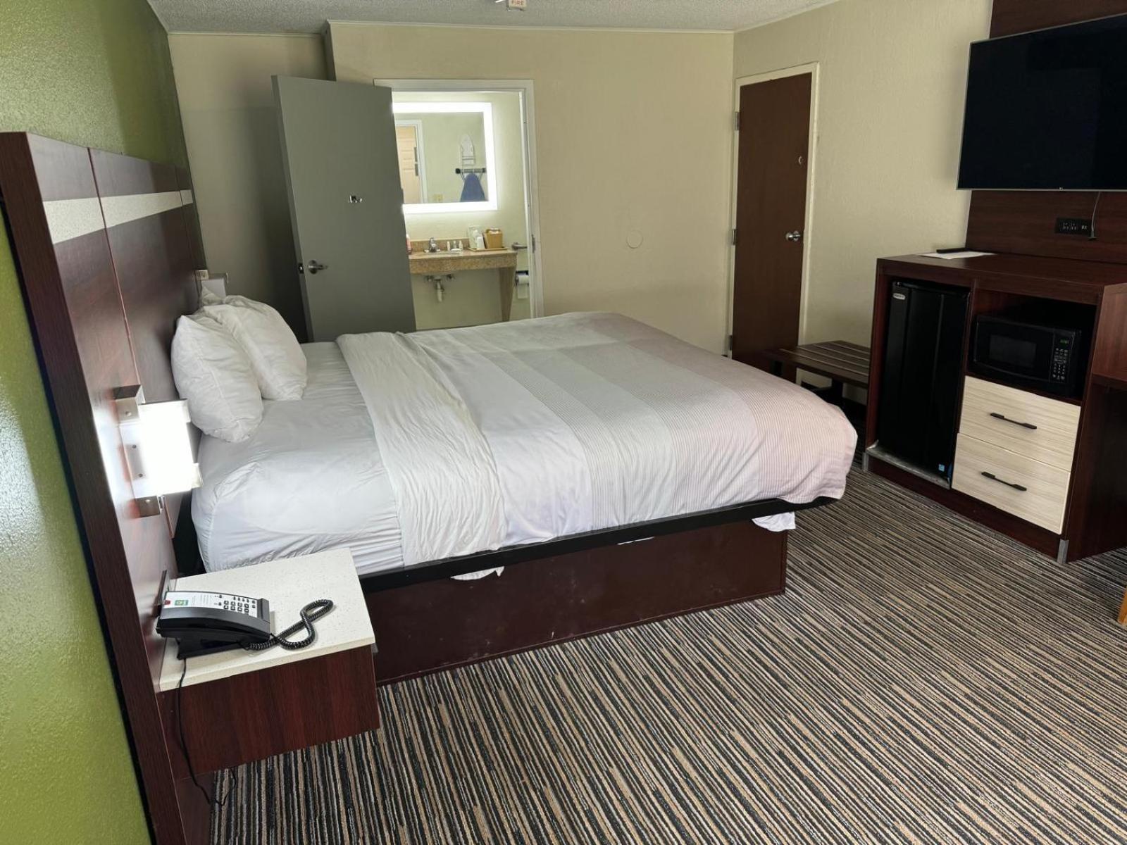 Quality Inn Tifton Exterior photo